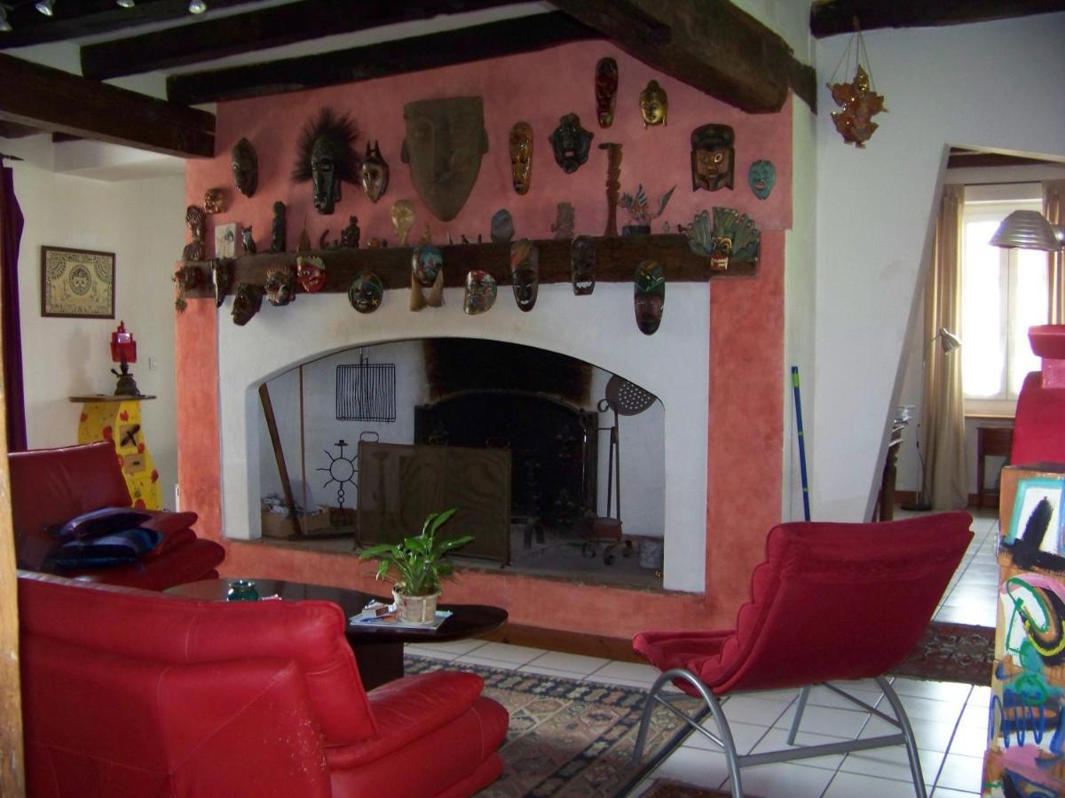 Grande Maison Atypique Le Burgaud Buitenkant foto